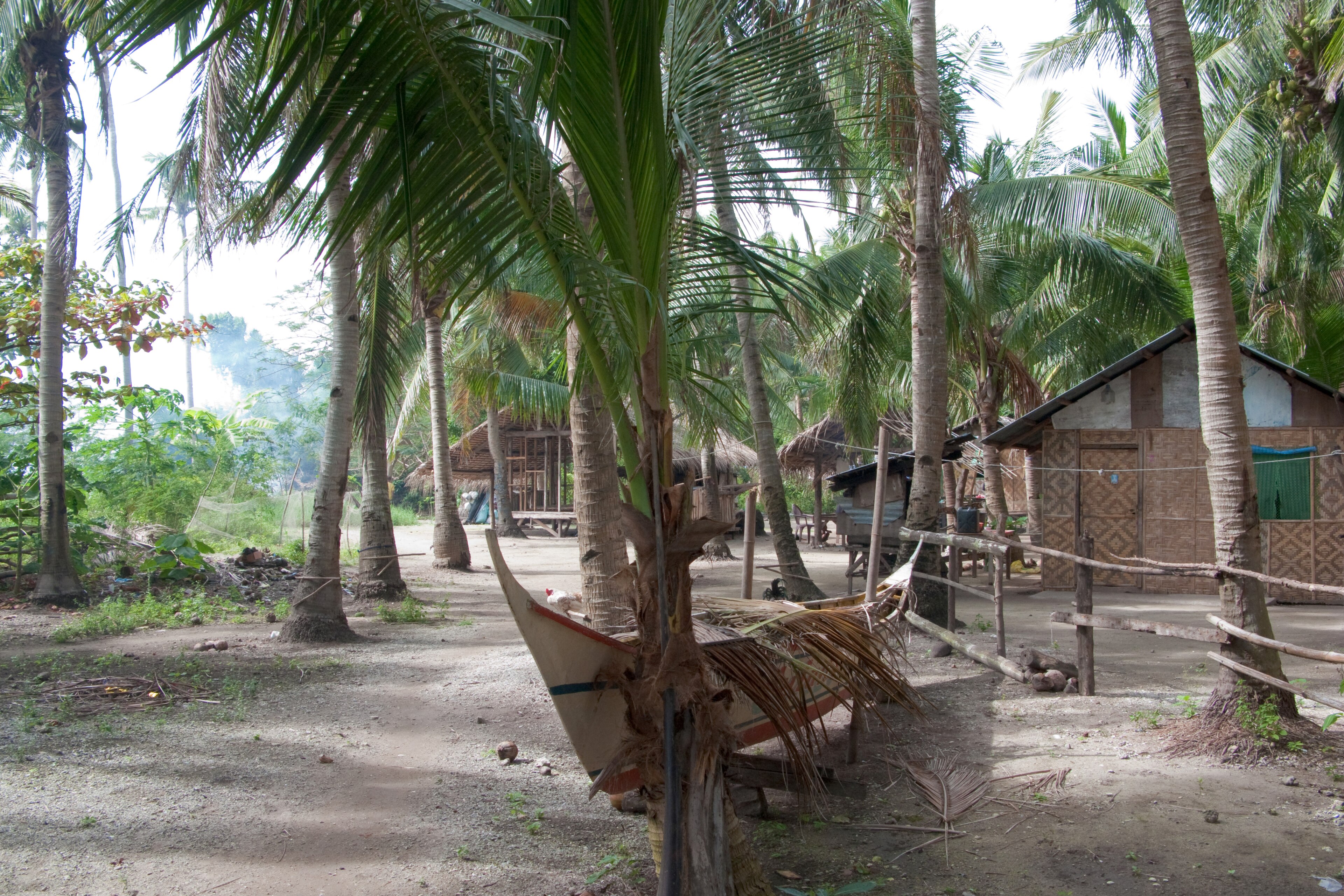 A wooden outrigger boat for line fishing